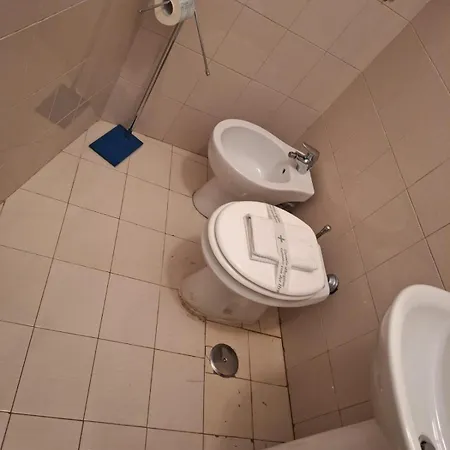 Treviso House アパート